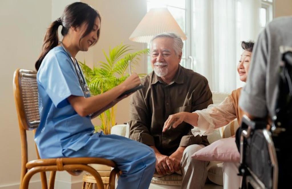 Why Home Hospice Care Makes End-of-Life Support More Personal